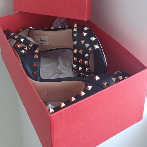 Valentino Rockstud Sandals size 41 Black - Picture 8 of 8